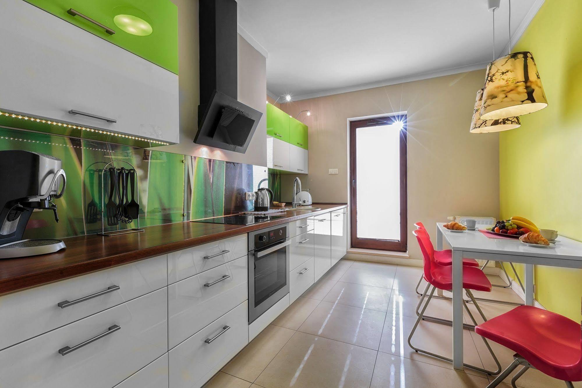 Apartamenty Aparts Lodz  Ngoại thất bức ảnh