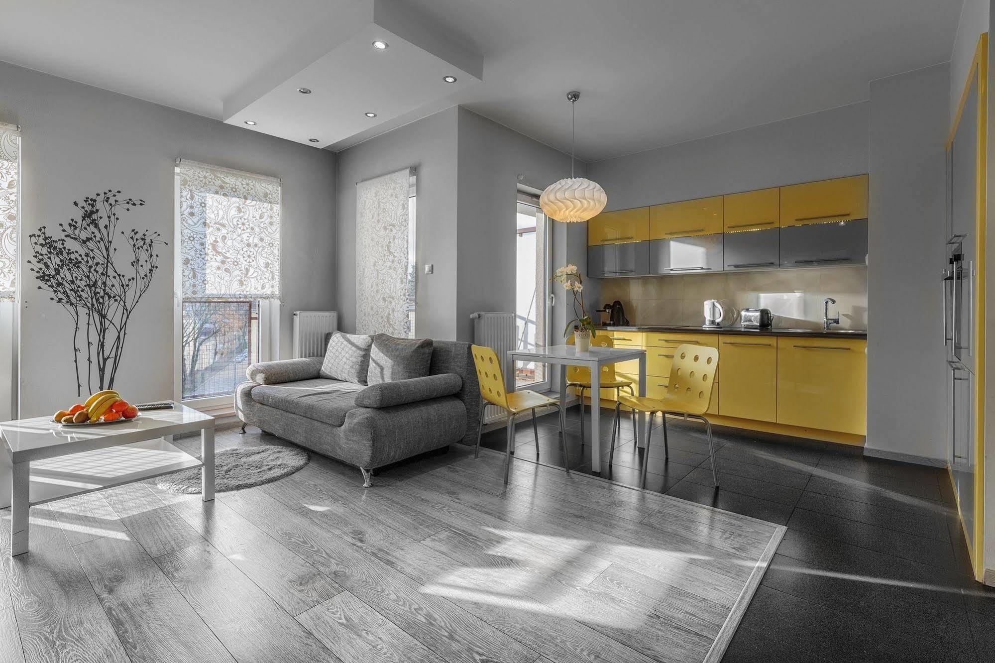 Apartamenty Aparts Lodz  Ngoại thất bức ảnh